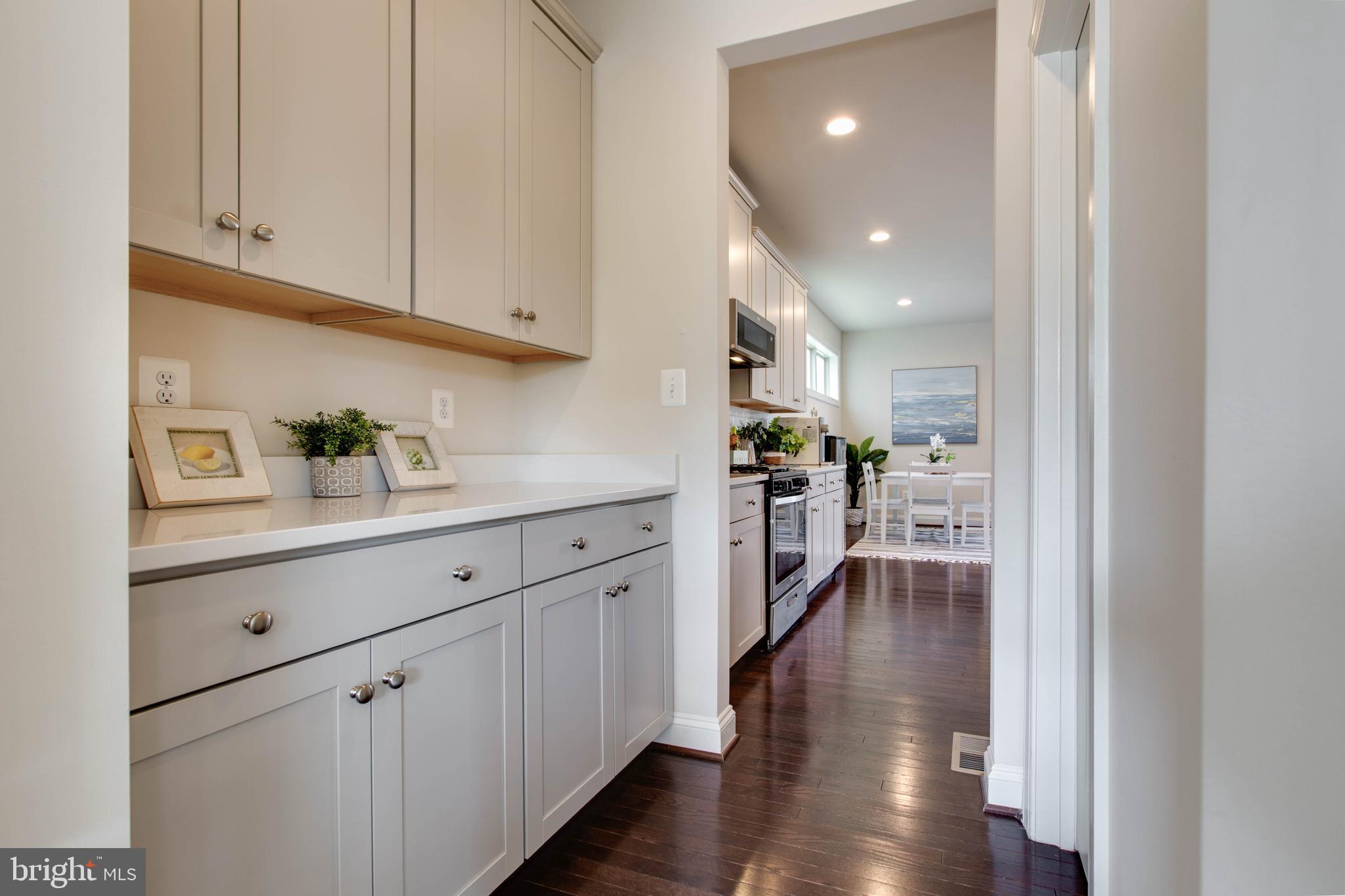 LANDSDALE - Residential