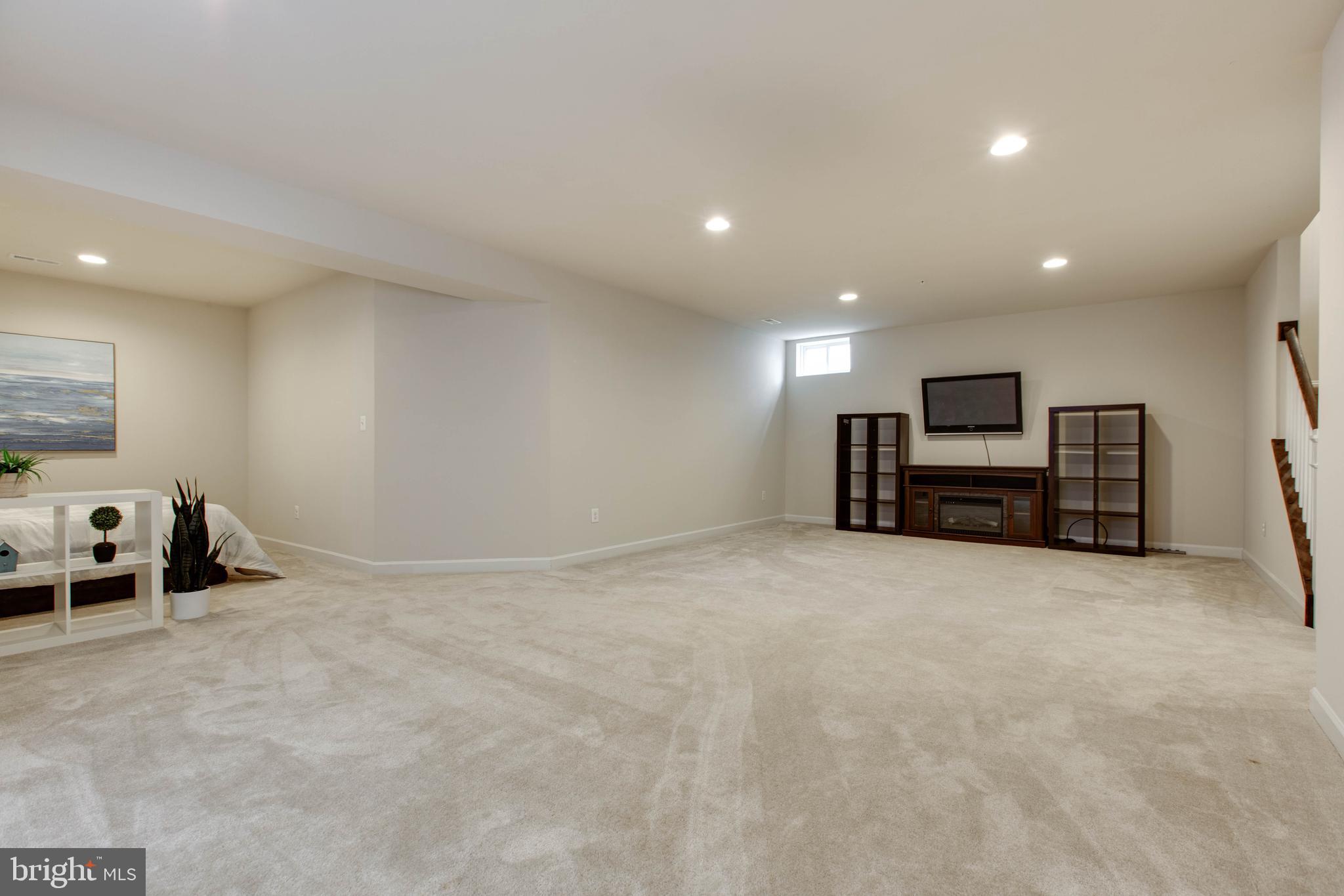 LANDSDALE - Residential