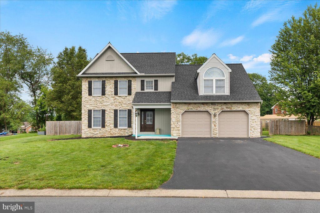 Photo of 151 STRICKLER RUN DR, COLUMBIA, PA 17512 (MLS # PALA2036670)