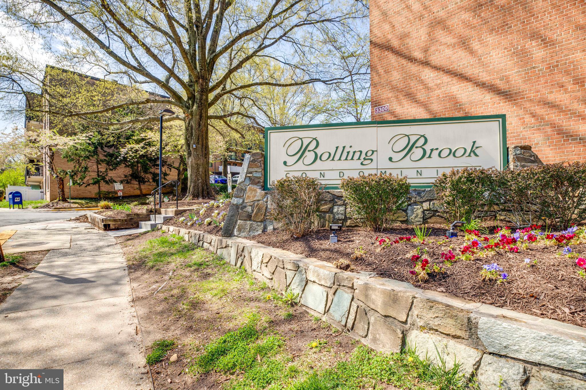 3210 S 28TH STREET 202
