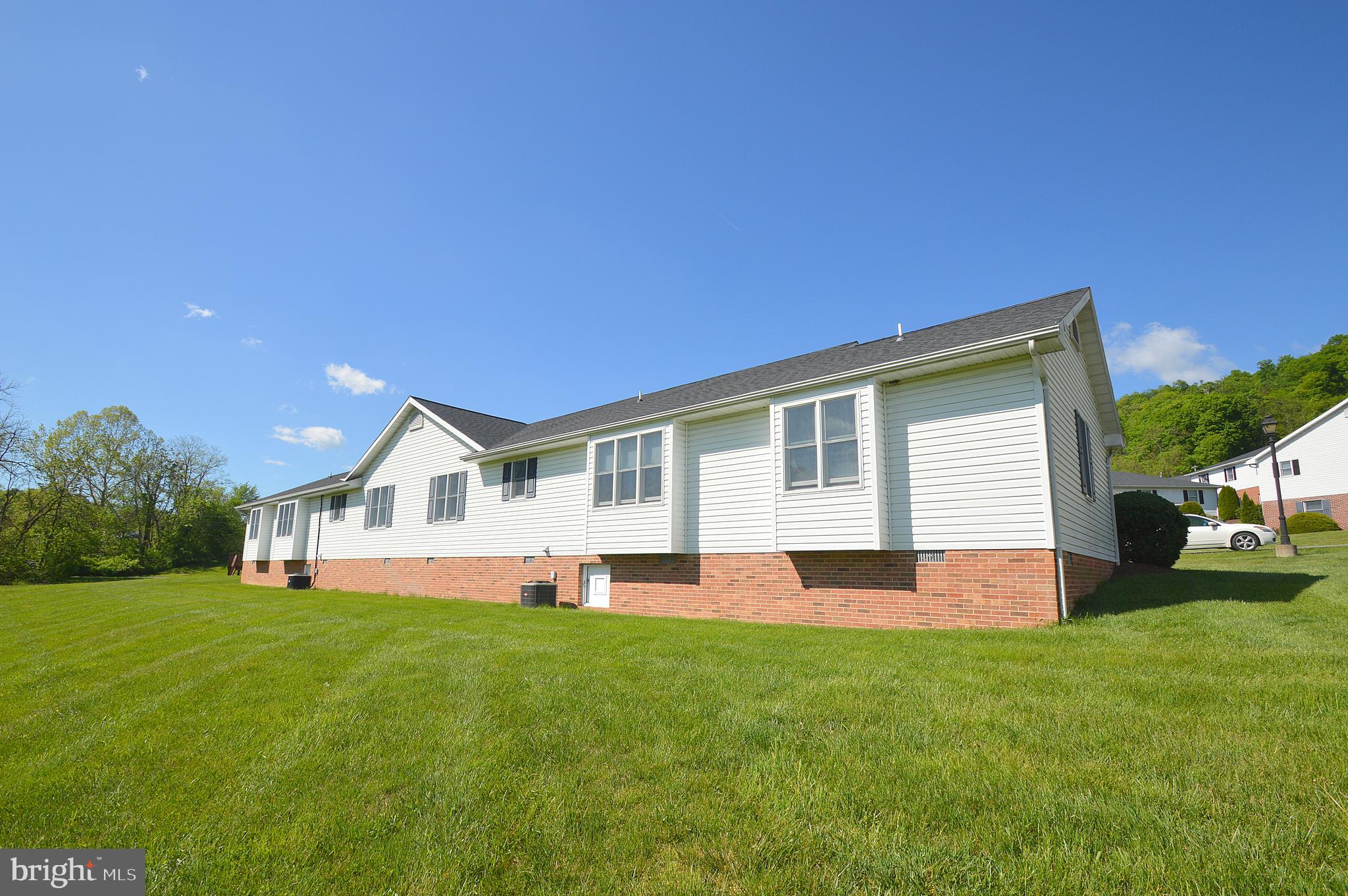 BERKELEY GARDENS - Residential