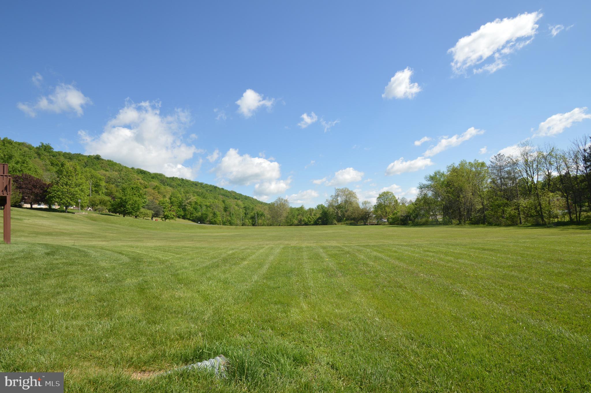 BERKELEY GARDENS - Residential