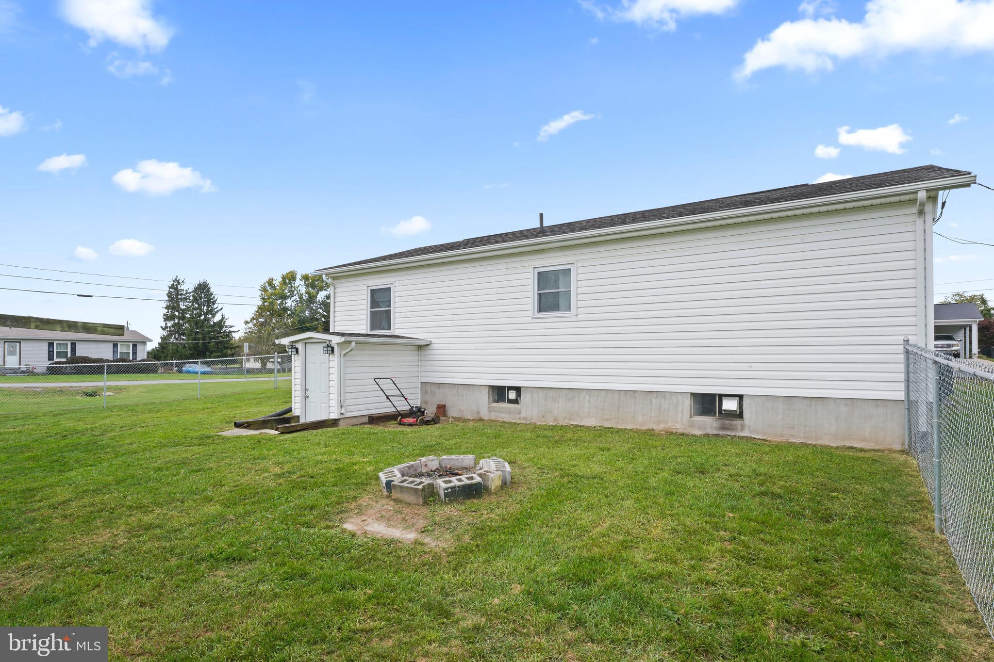 ORCHARD HILLS - Residential