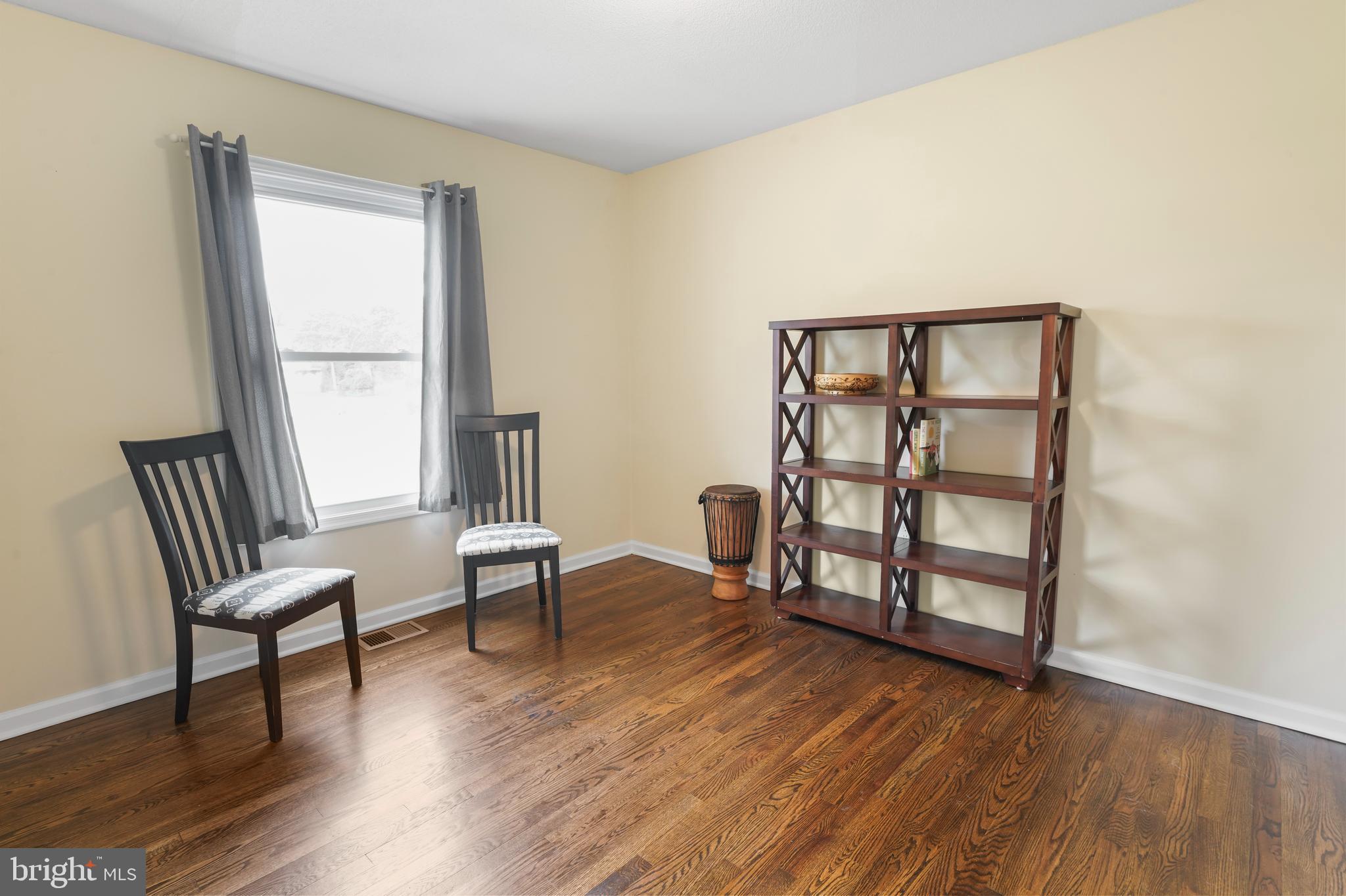 ORCHARD HILLS - Residential