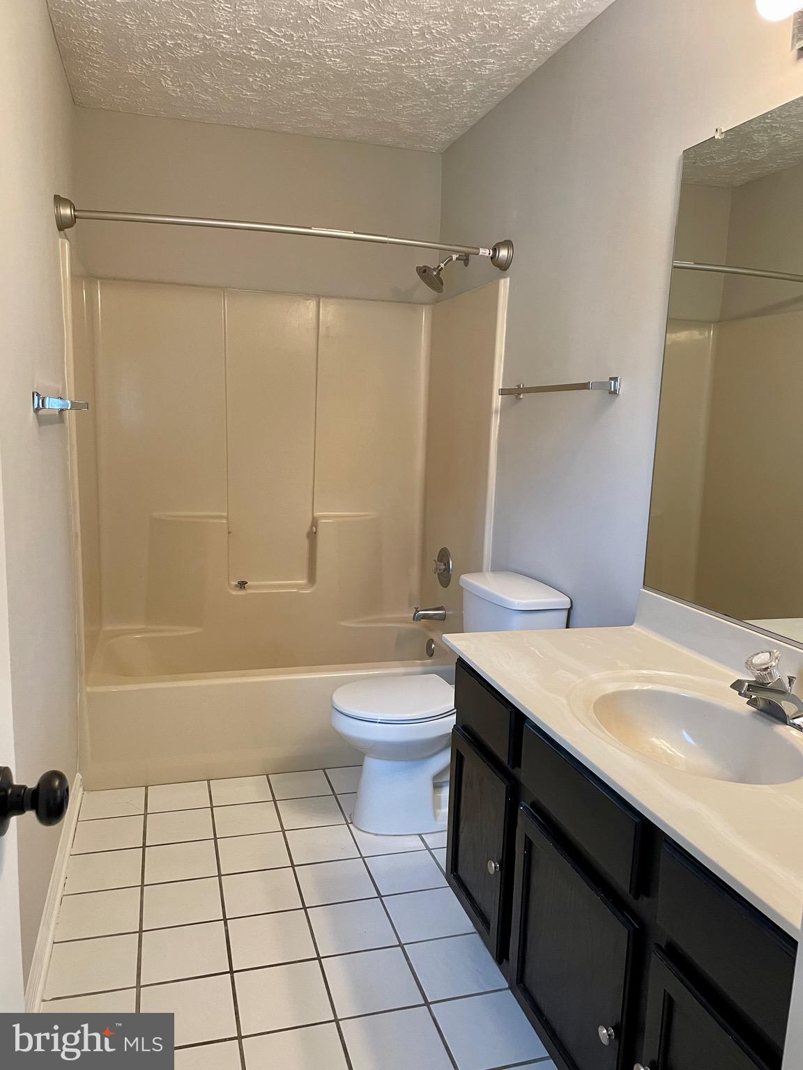 MALLARDS LANDING - Residential Lease