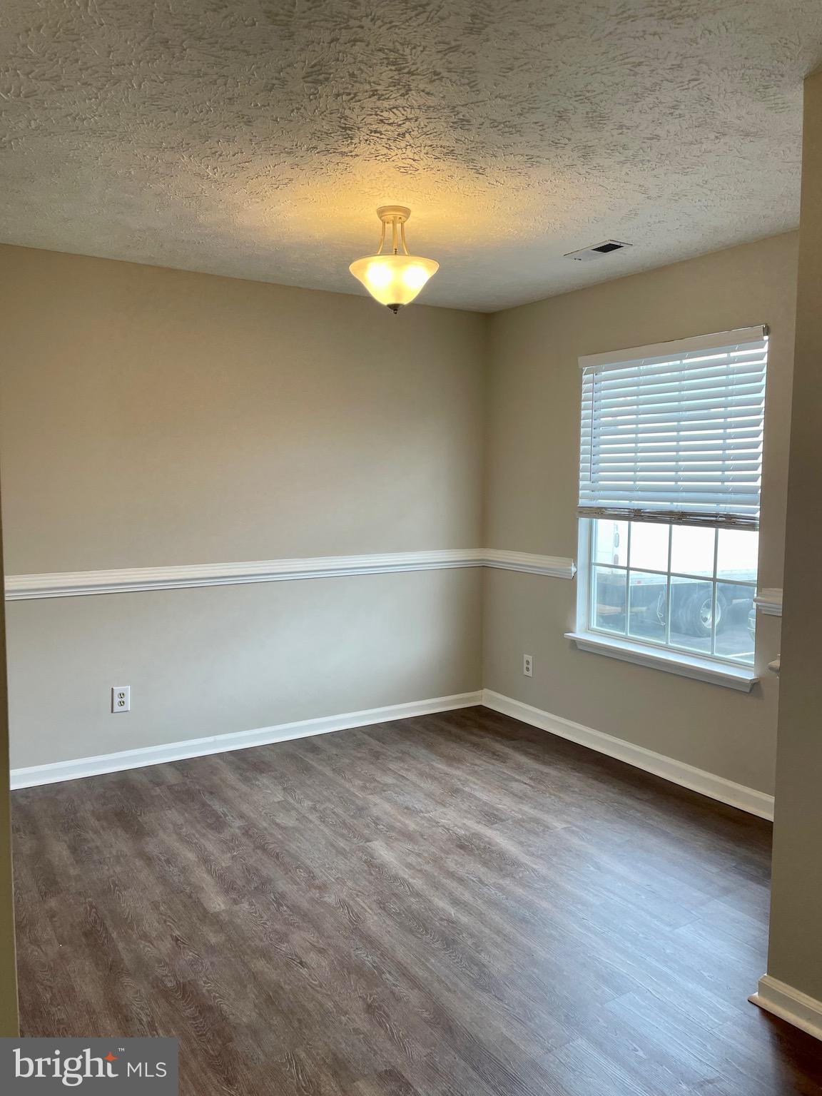 MALLARDS LANDING - Residential Lease