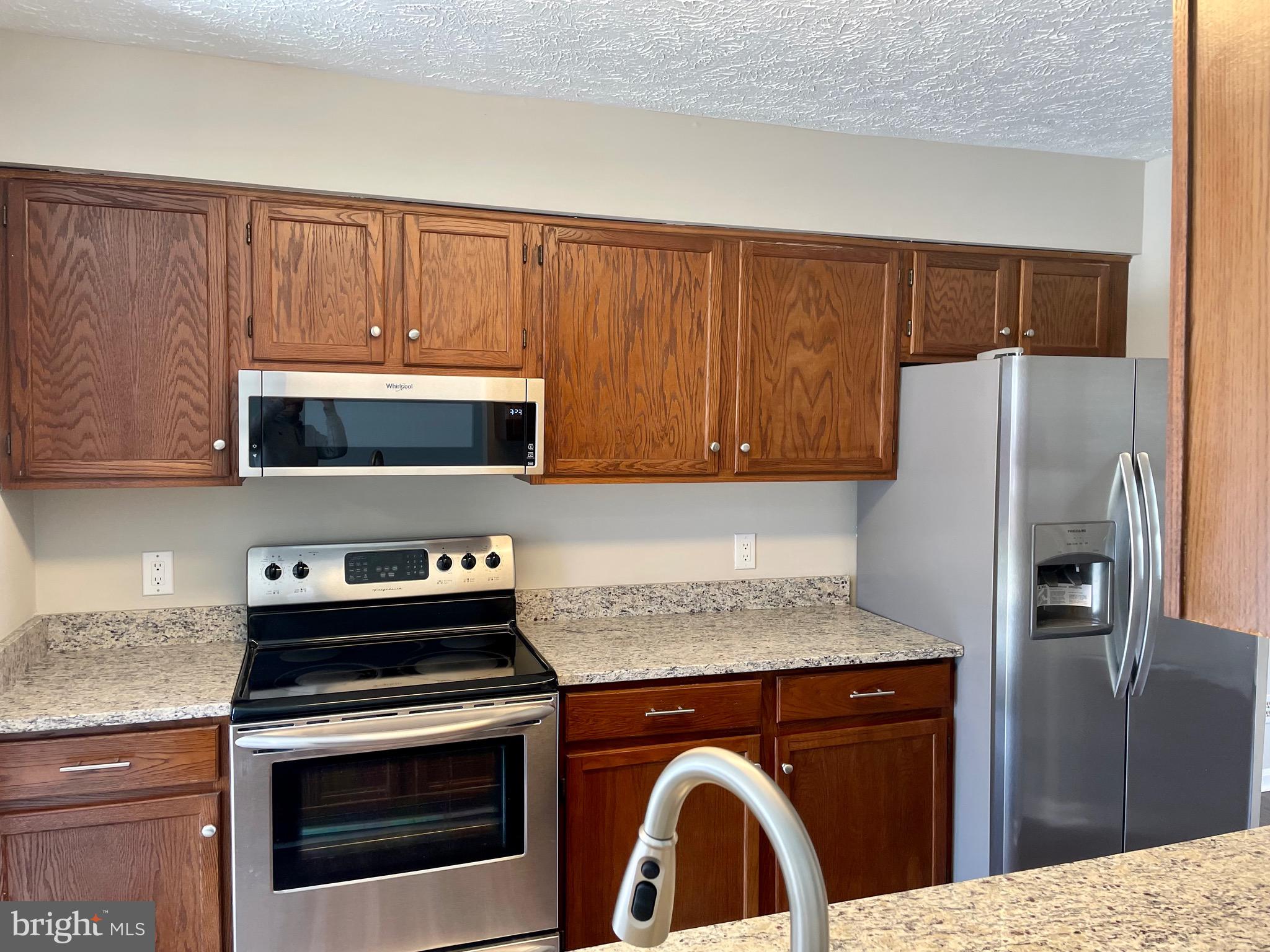 MALLARDS LANDING - Residential Lease