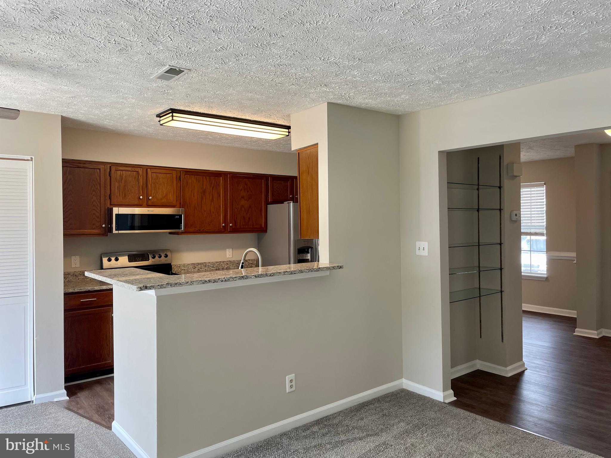 MALLARDS LANDING - Residential Lease