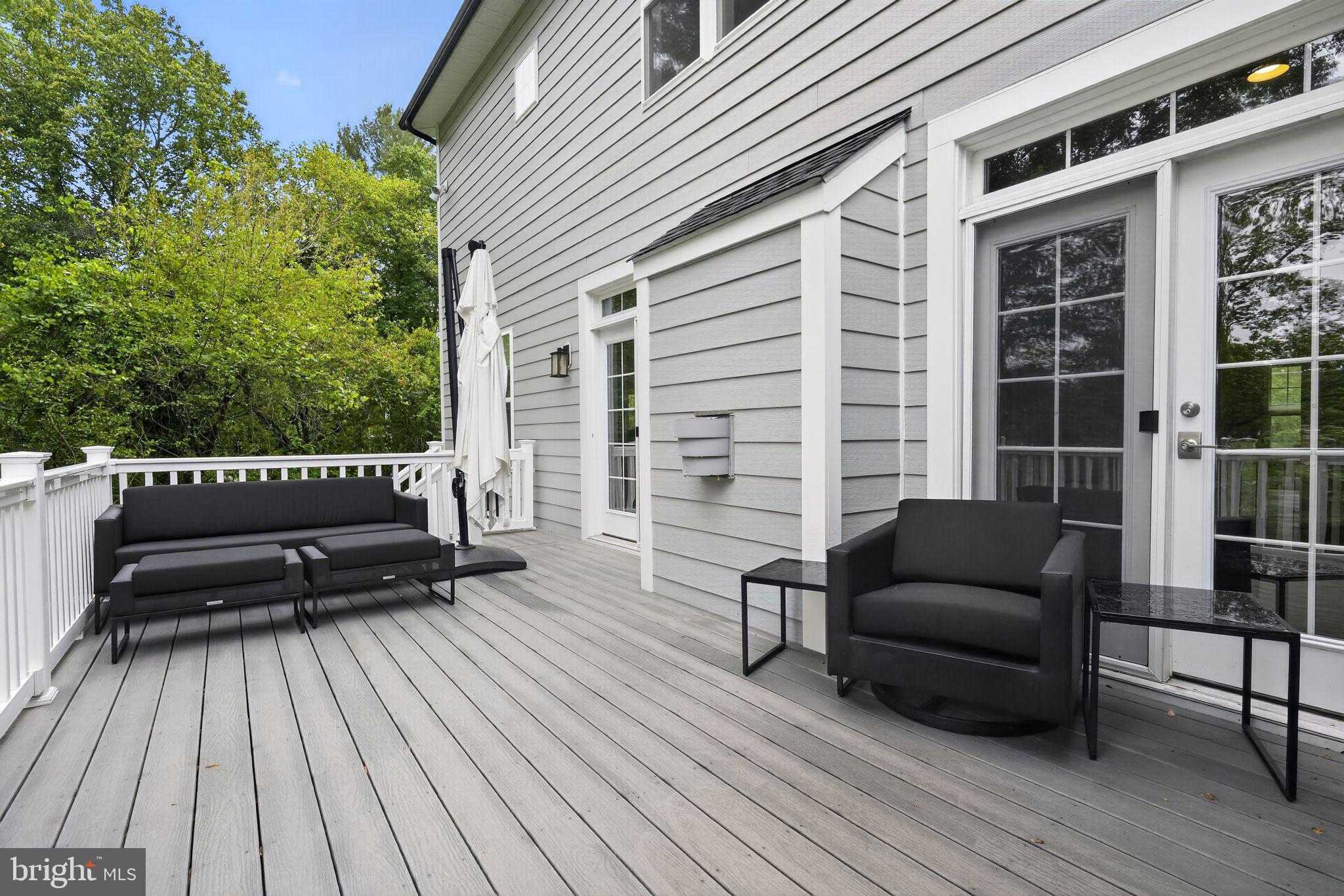OAKCREST - Residential