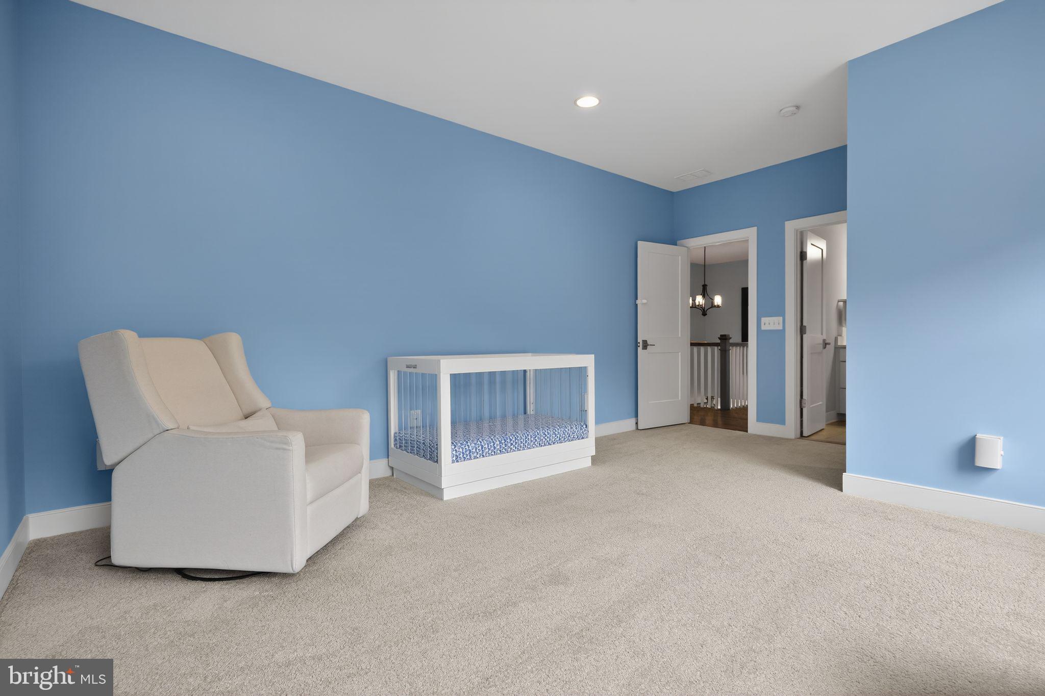 OAKCREST - Residential