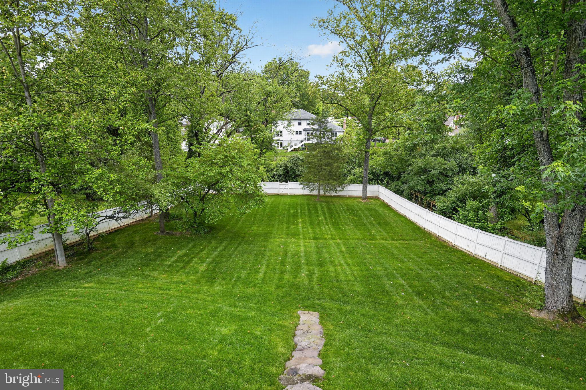 OAKCREST - Residential