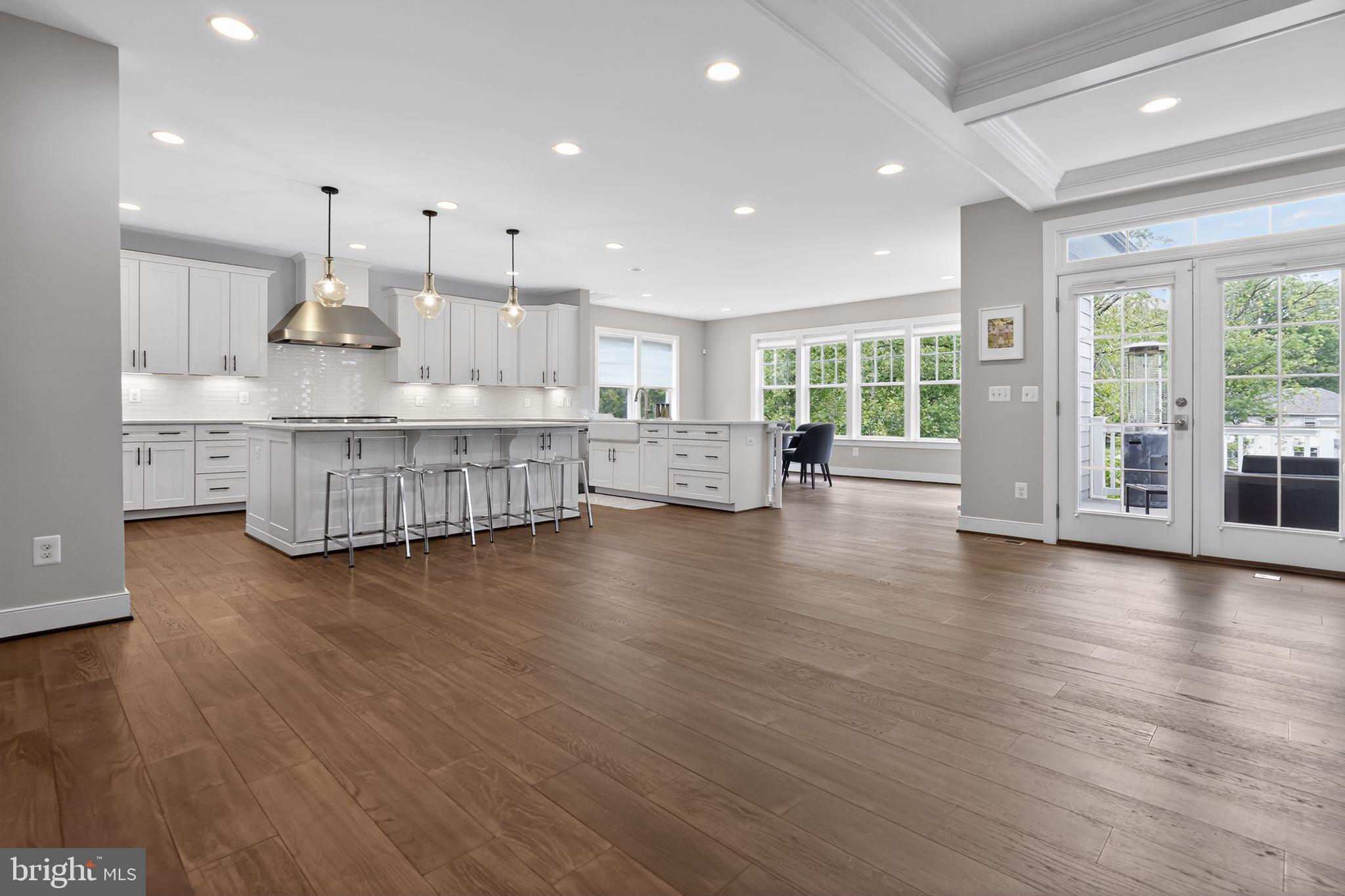 OAKCREST - Residential