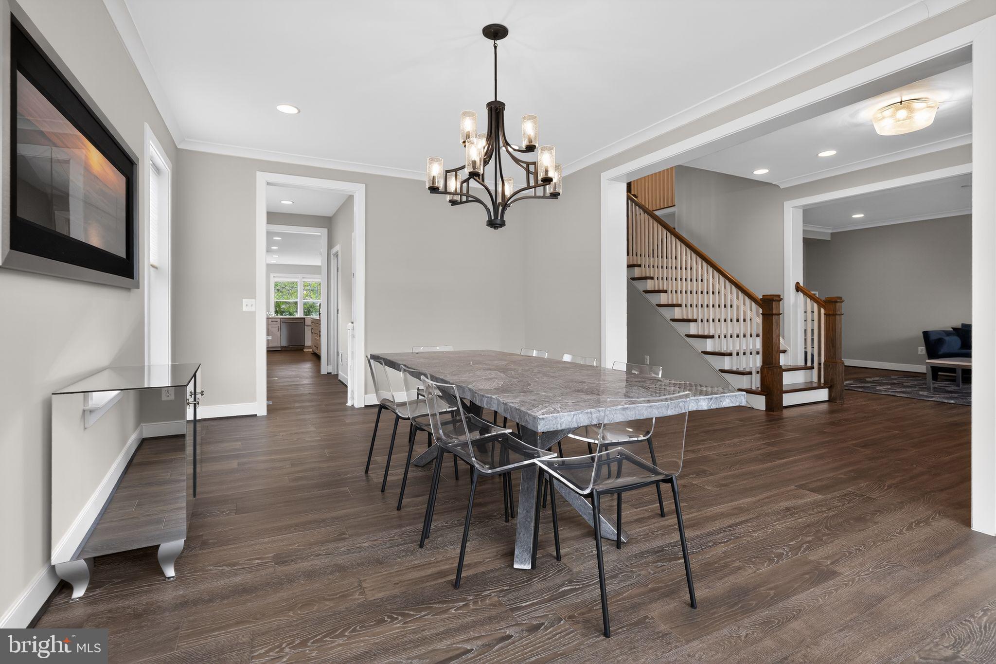 OAKCREST - Residential