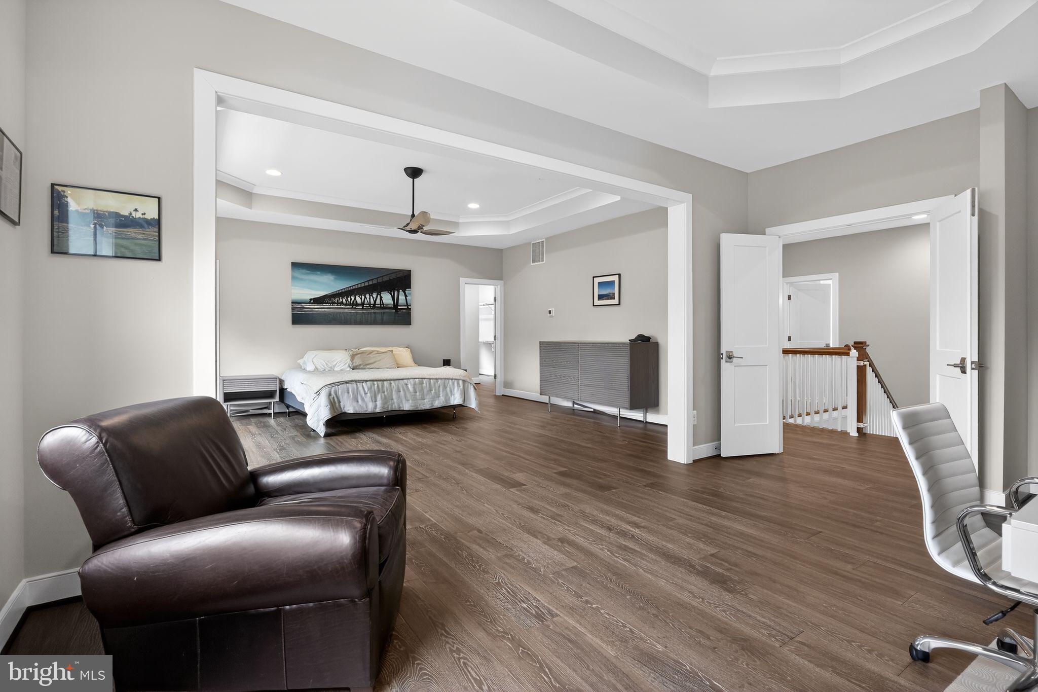 OAKCREST - Residential