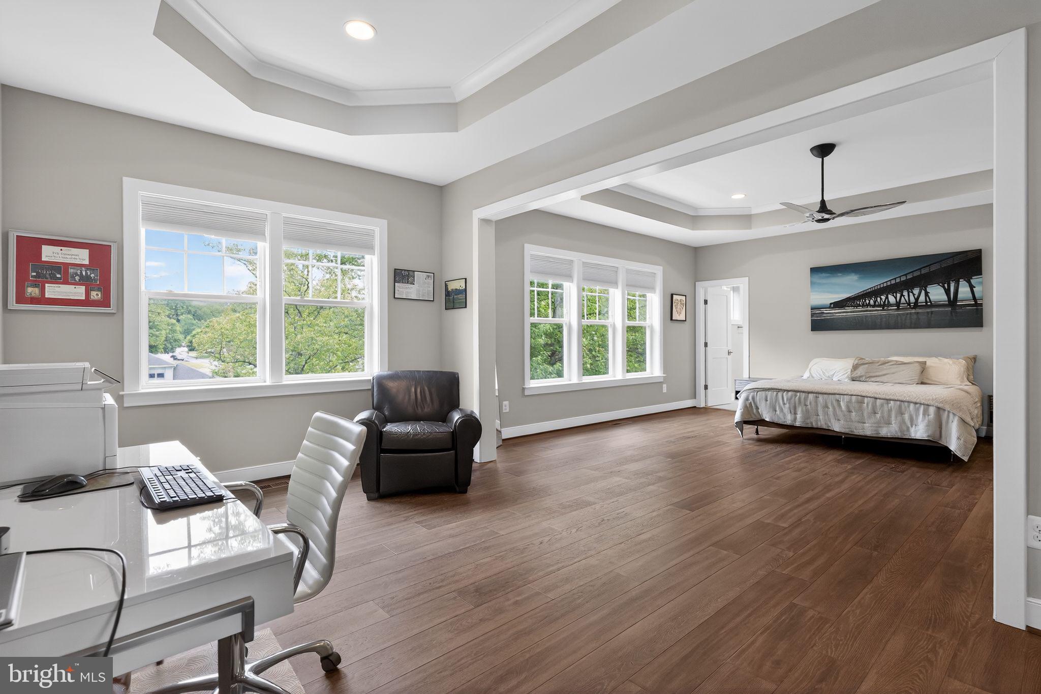 OAKCREST - Residential