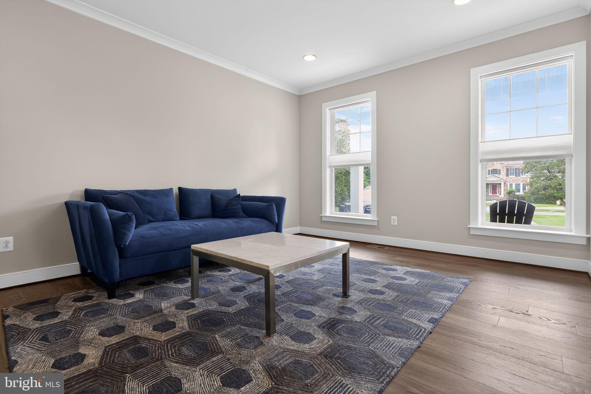 OAKCREST - Residential