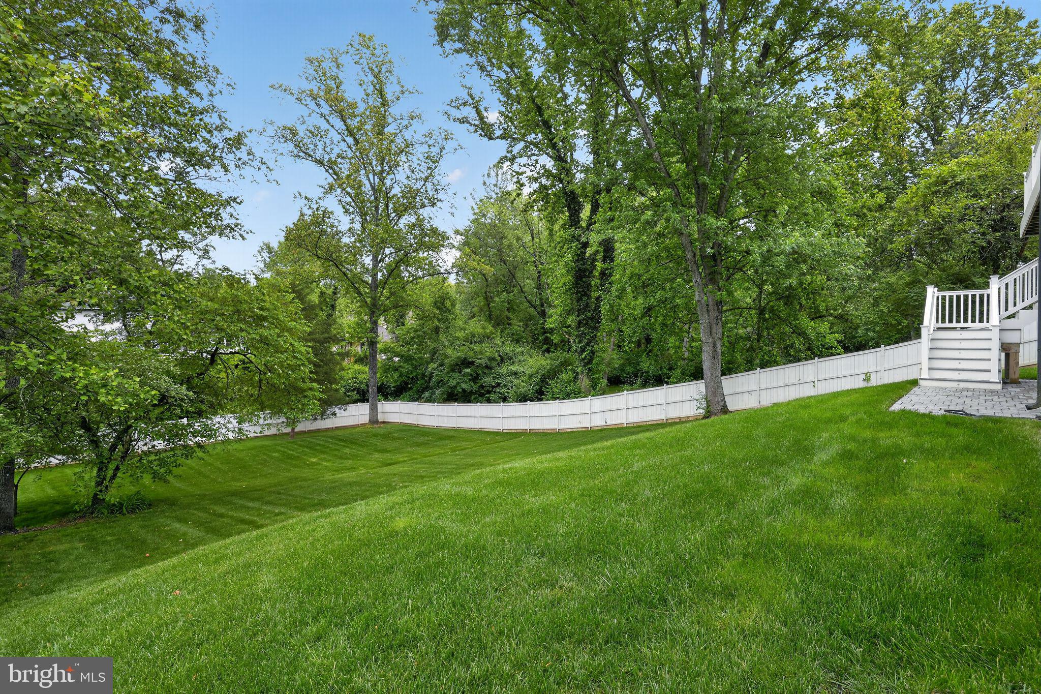 OAKCREST - Residential