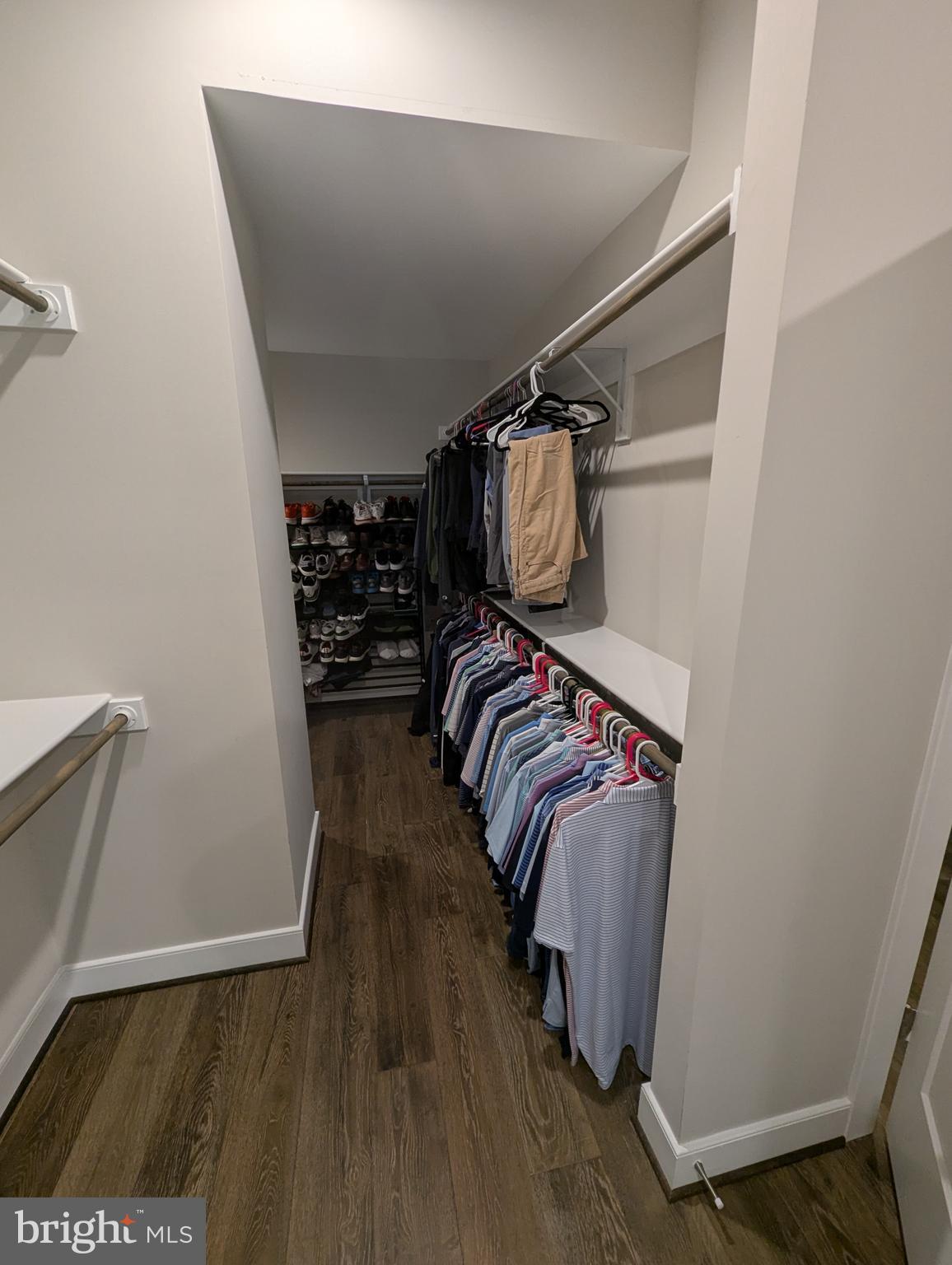 OAKCREST - Residential