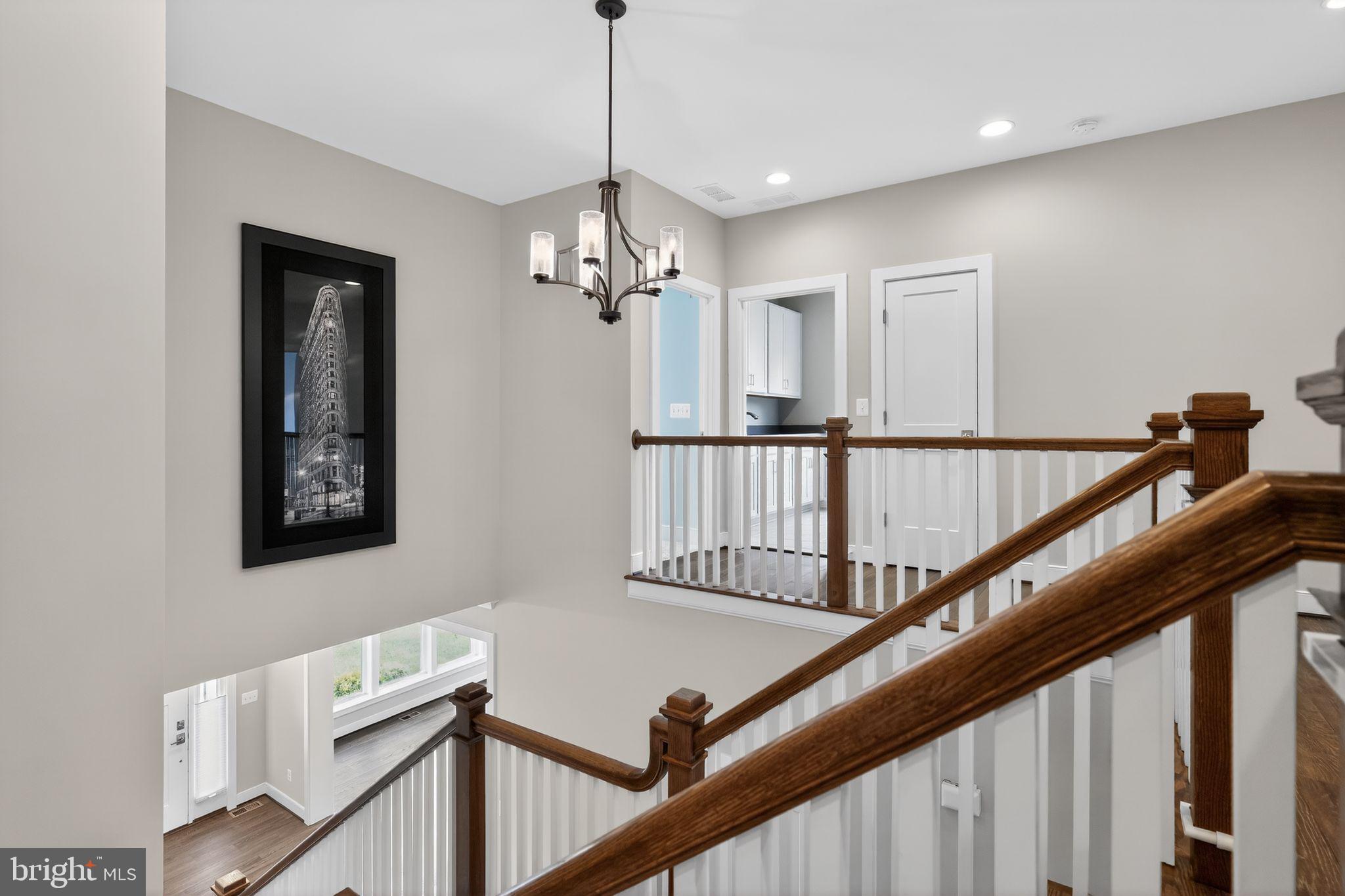 OAKCREST - Residential