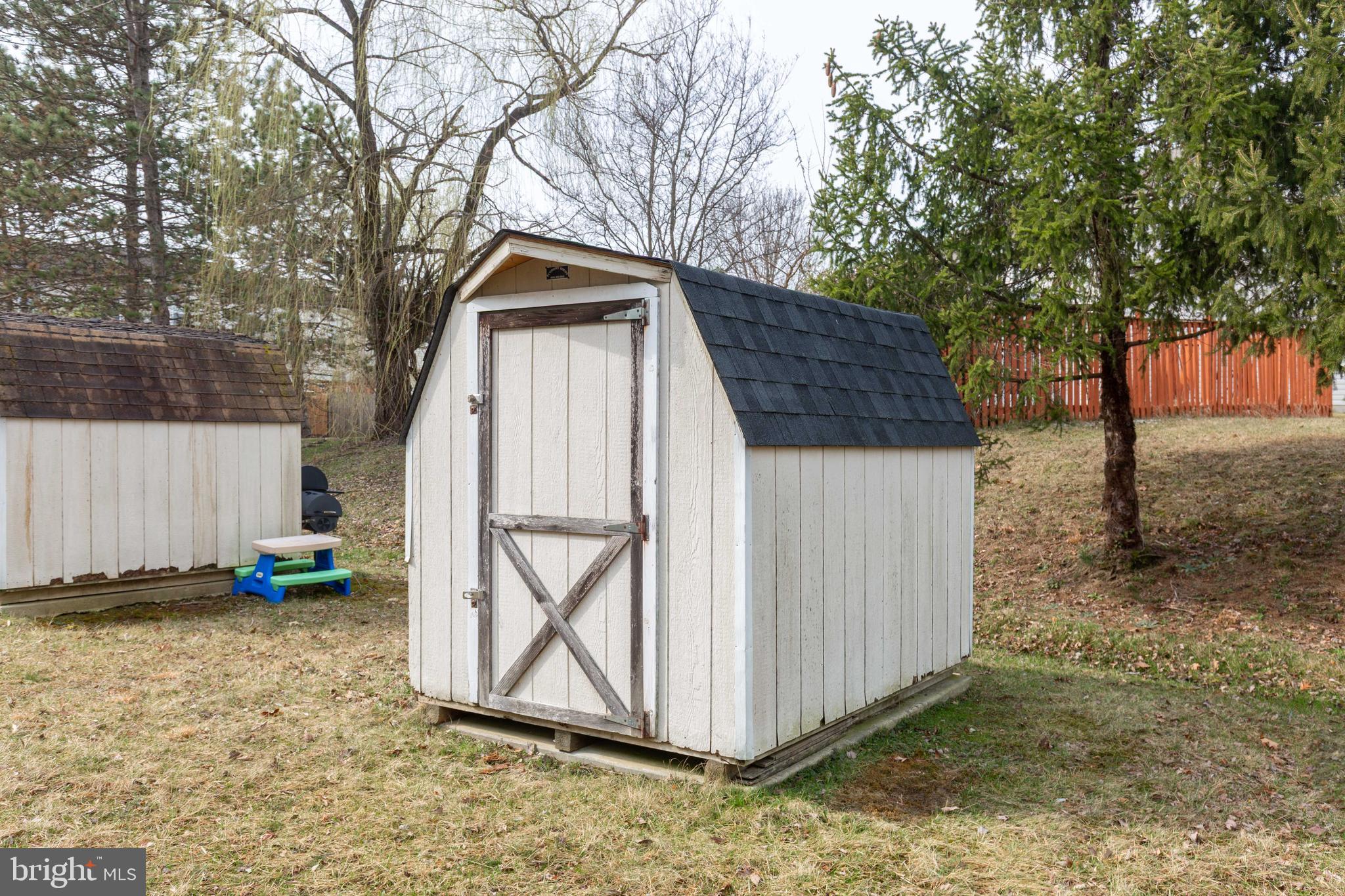 BARKLEY WOODS - Residential
