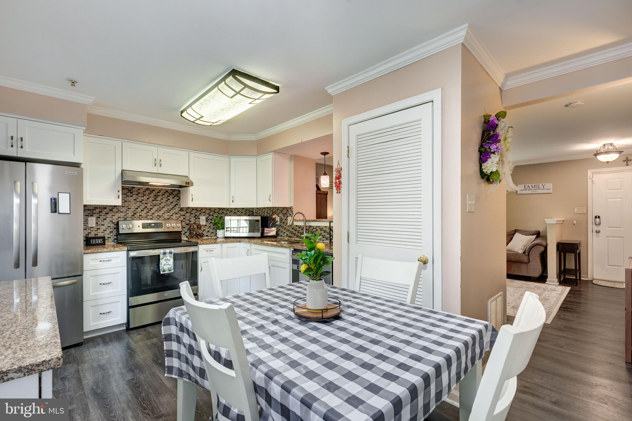 BARKLEY WOODS - Residential