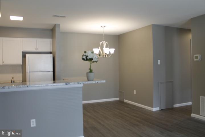 MONTGOMERY BROOKE - Residential Lease