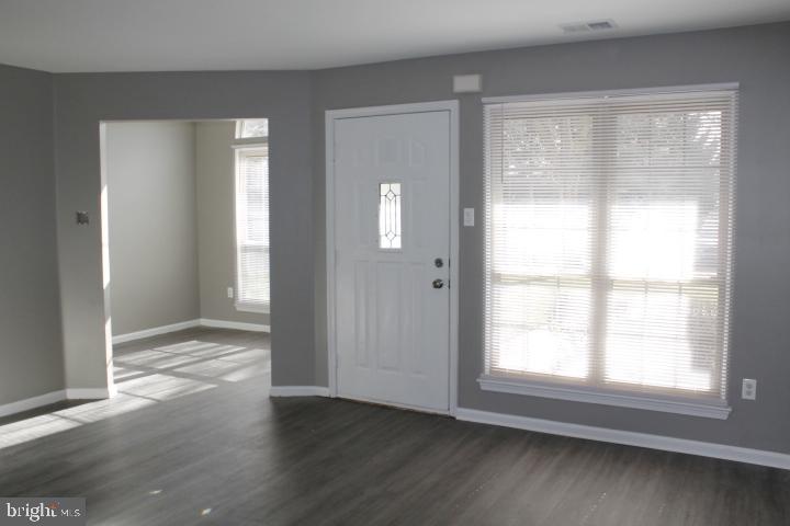 MONTGOMERY BROOKE - Residential Lease