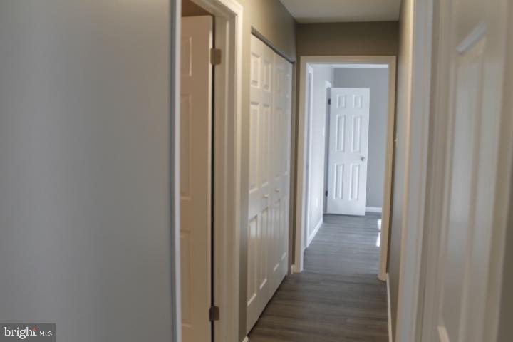 MONTGOMERY BROOKE - Residential Lease