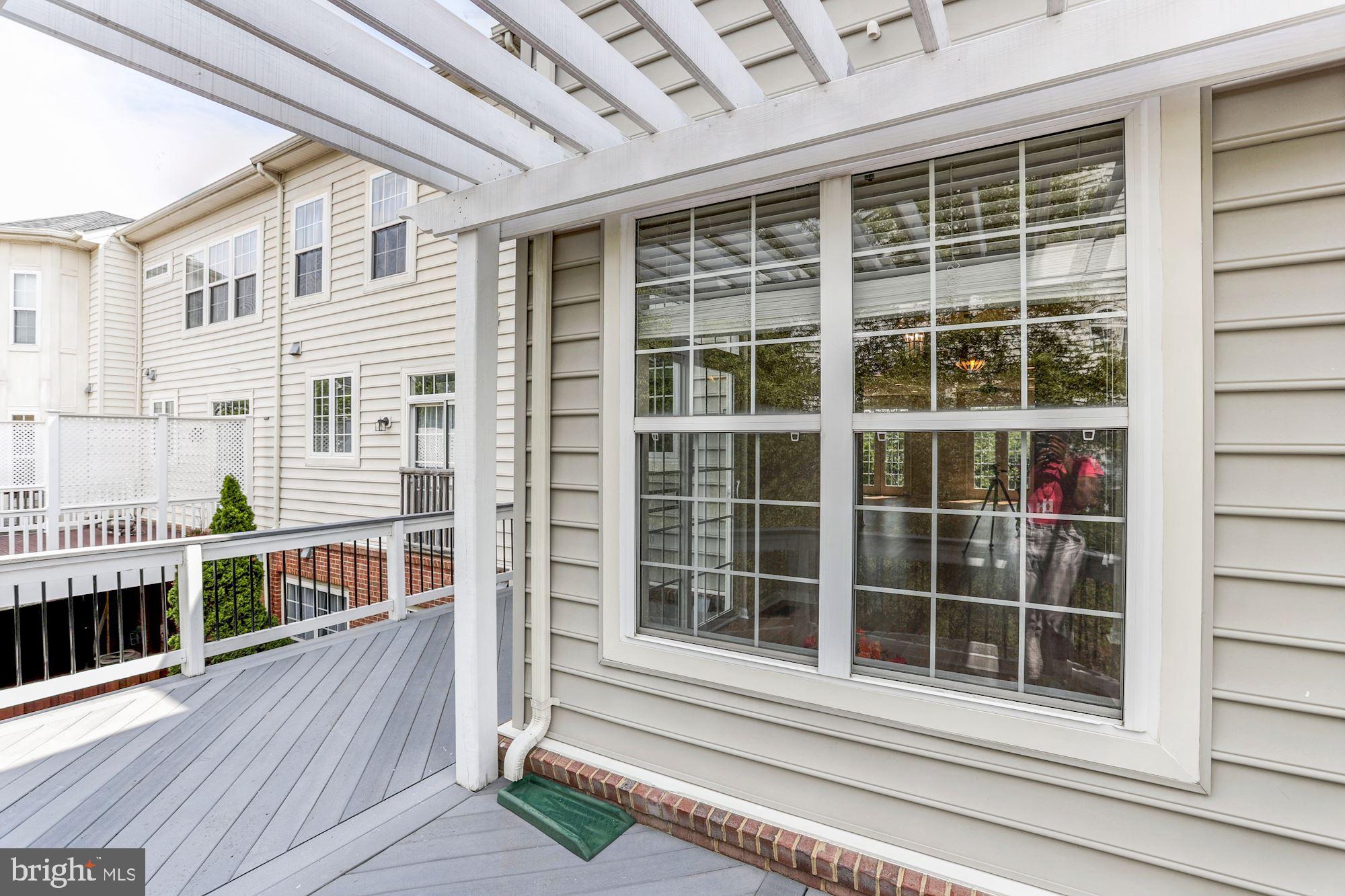 STONE RIDGE LANDBAY 5R - Residential