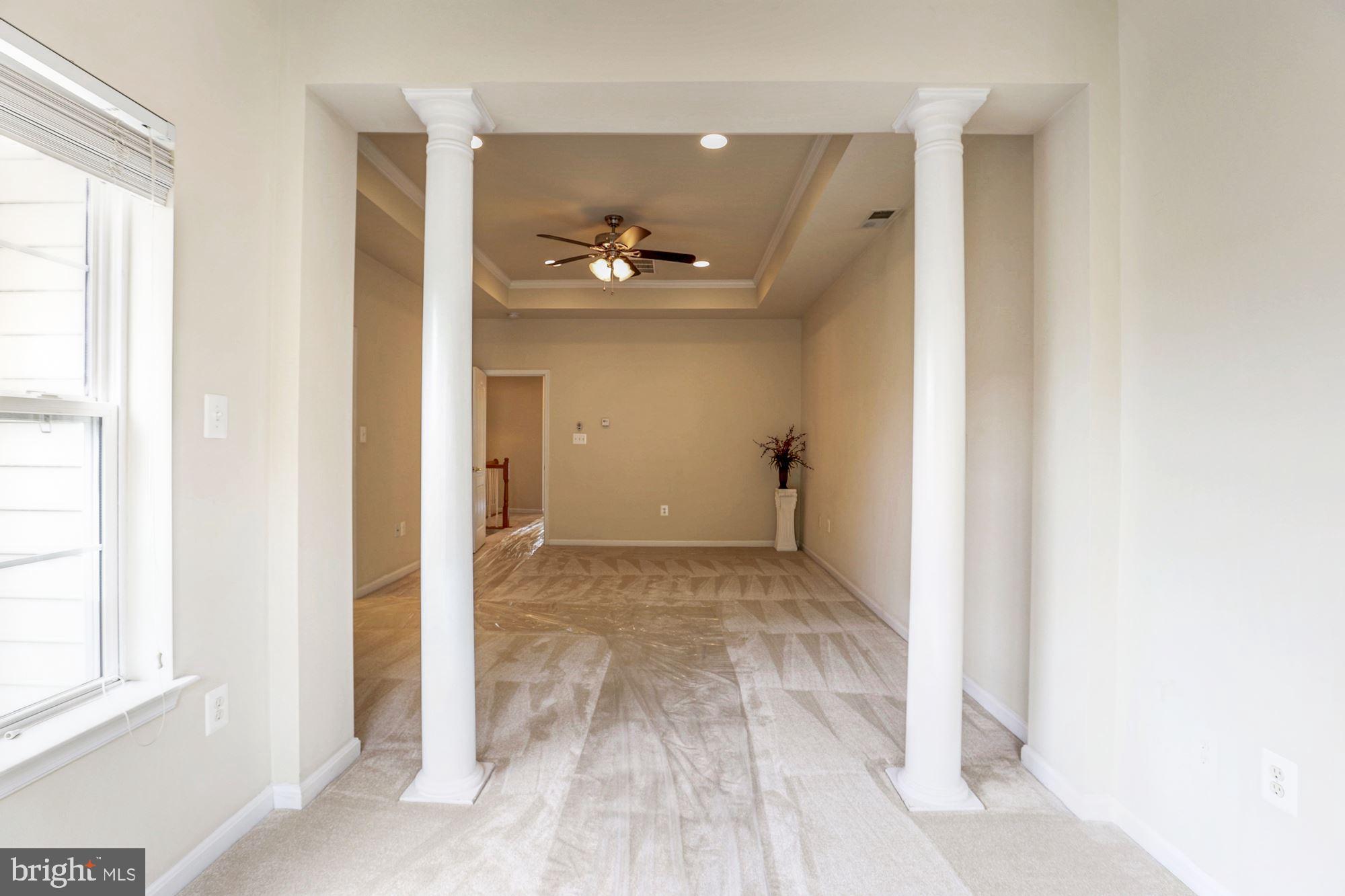 STONE RIDGE LANDBAY 5R - Residential