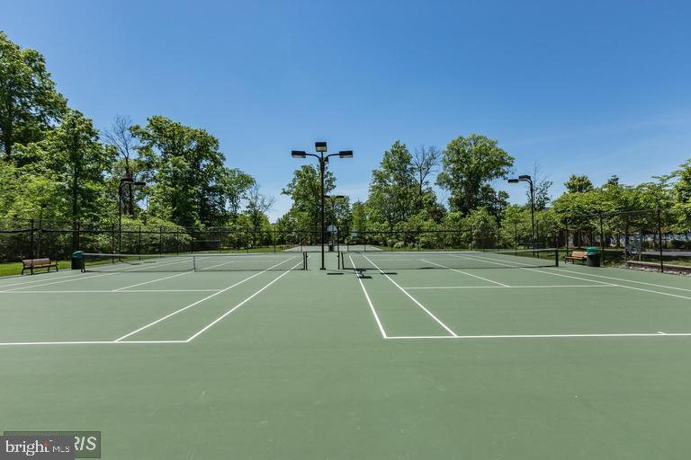 STONE RIDGE LANDBAY 5R - Residential