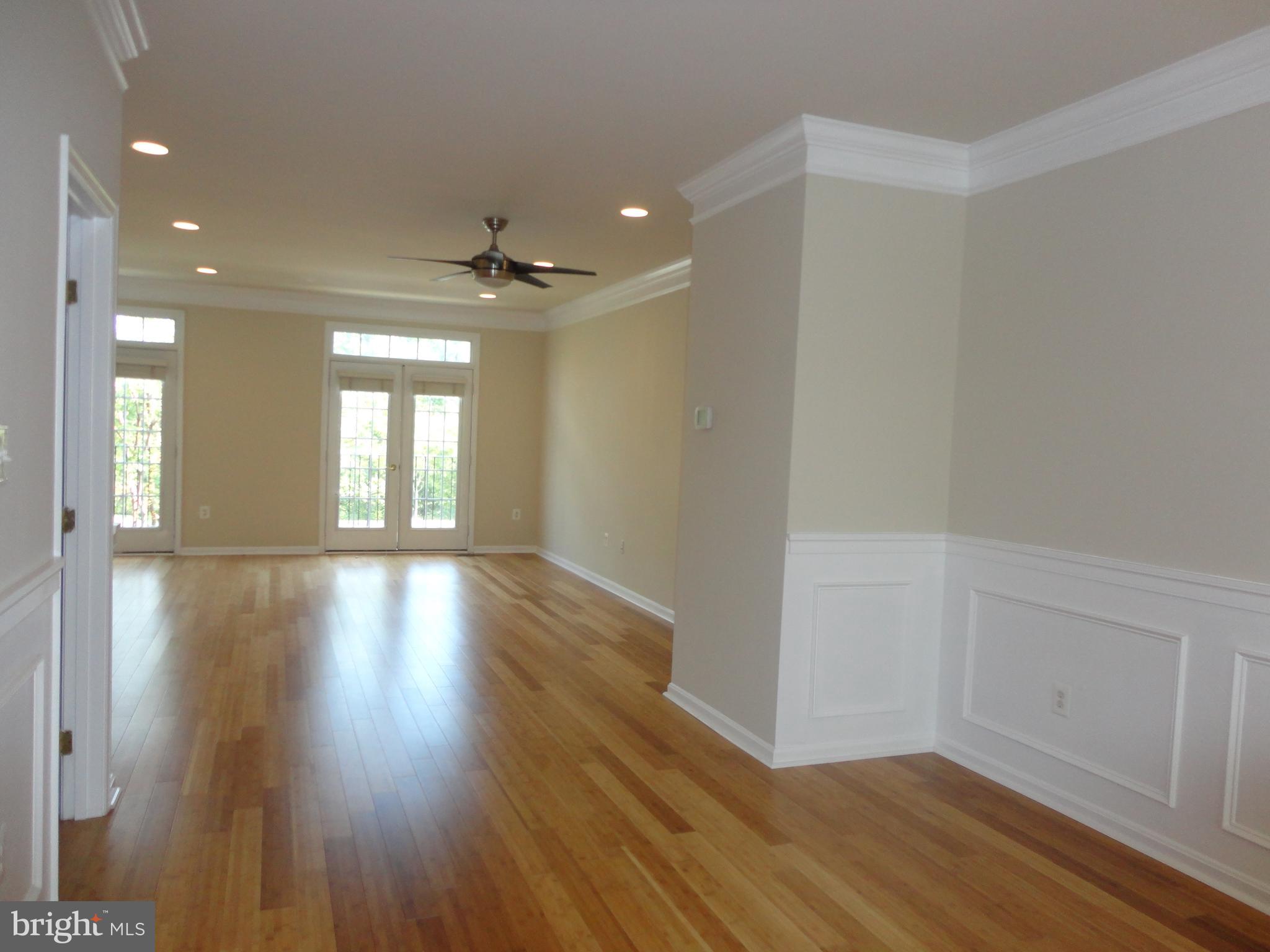 STONE RIDGE LANDBAY 5R - Residential