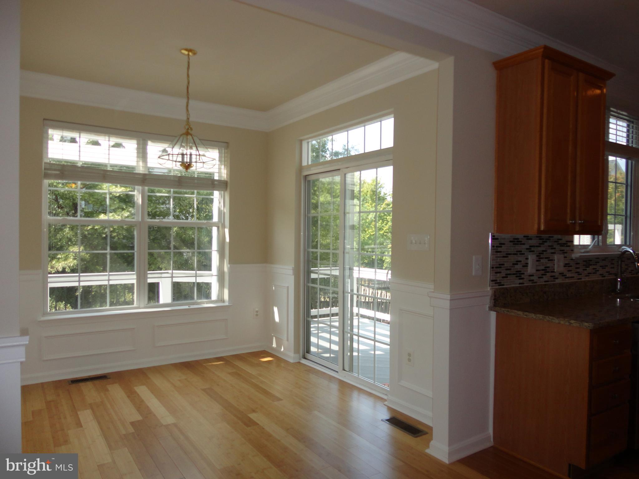 STONE RIDGE LANDBAY 5R - Residential