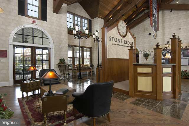 STONE RIDGE LANDBAY 5R - Residential