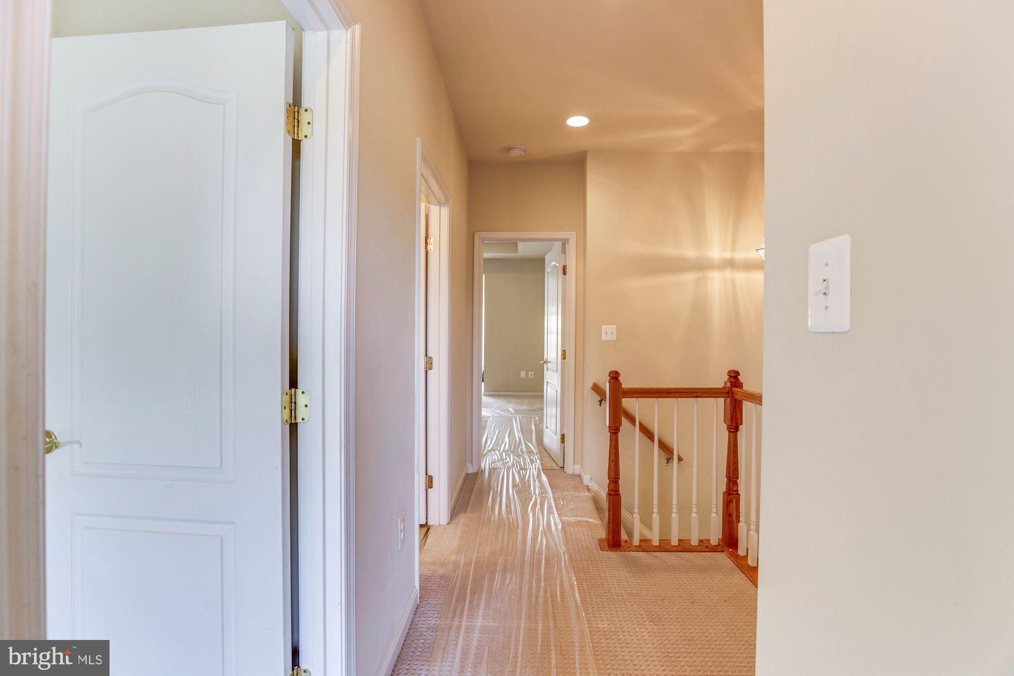 STONE RIDGE LANDBAY 5R - Residential