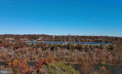 Homes For Sale - 2757 N Nelson Street<br/> ARLINGTON, VA 22207