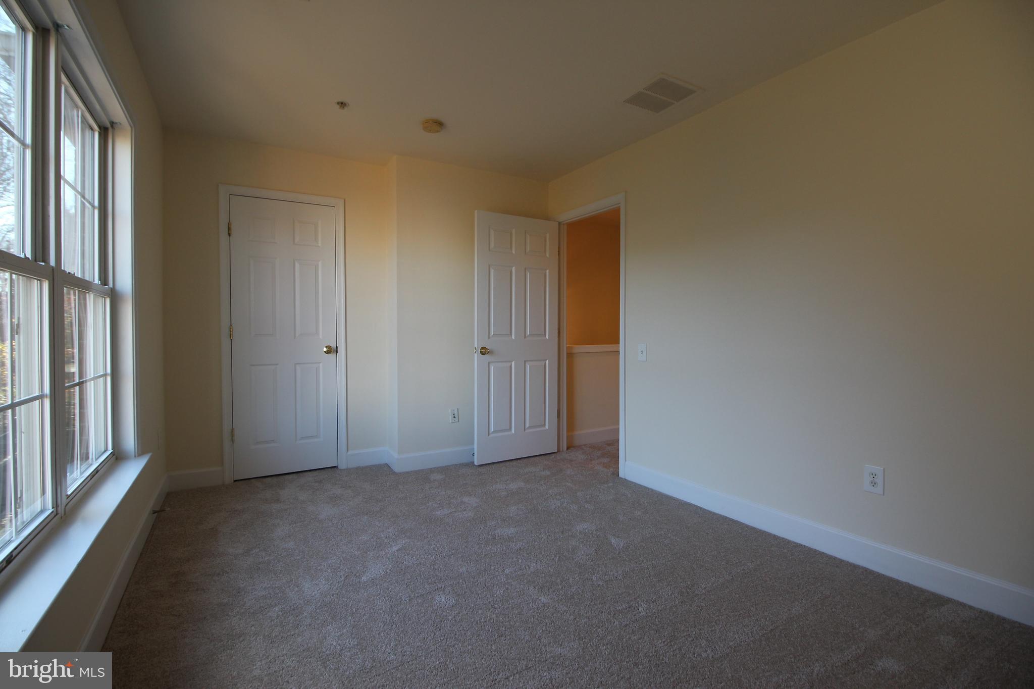 SUMMERFIELD CROSSING - Residential Lease