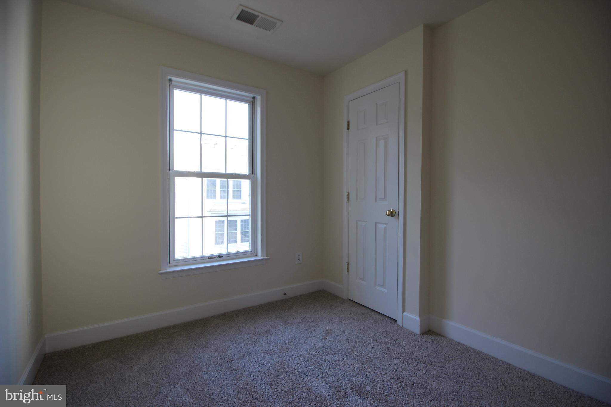 SUMMERFIELD CROSSING - Residential Lease