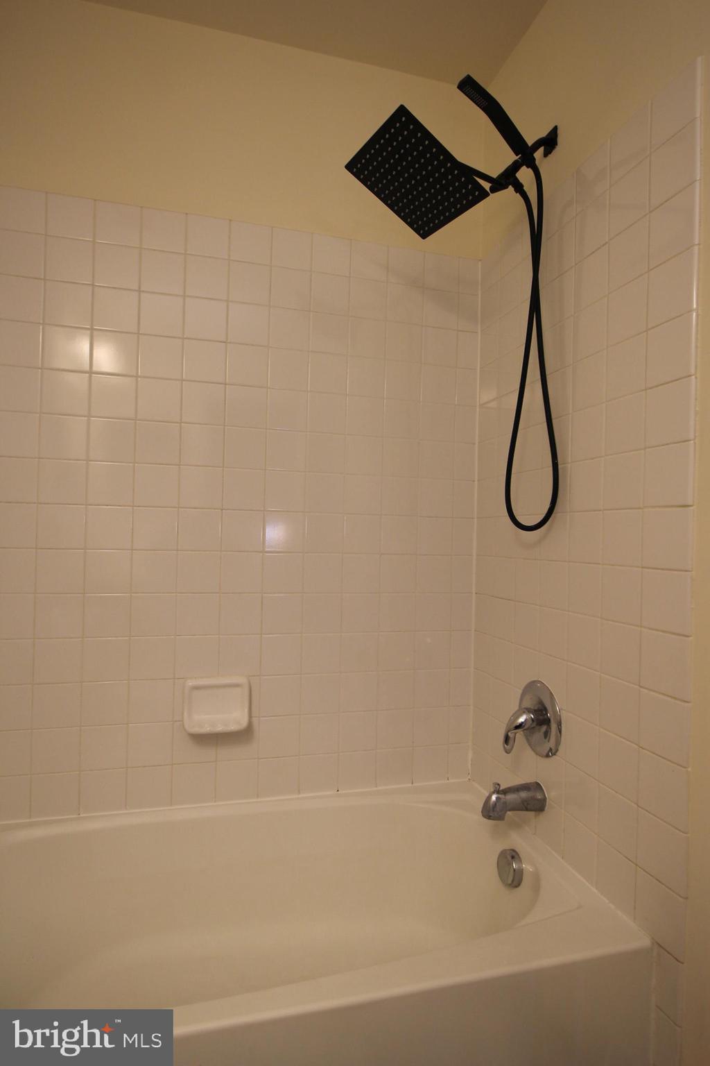 SUMMERFIELD CROSSING - Residential Lease