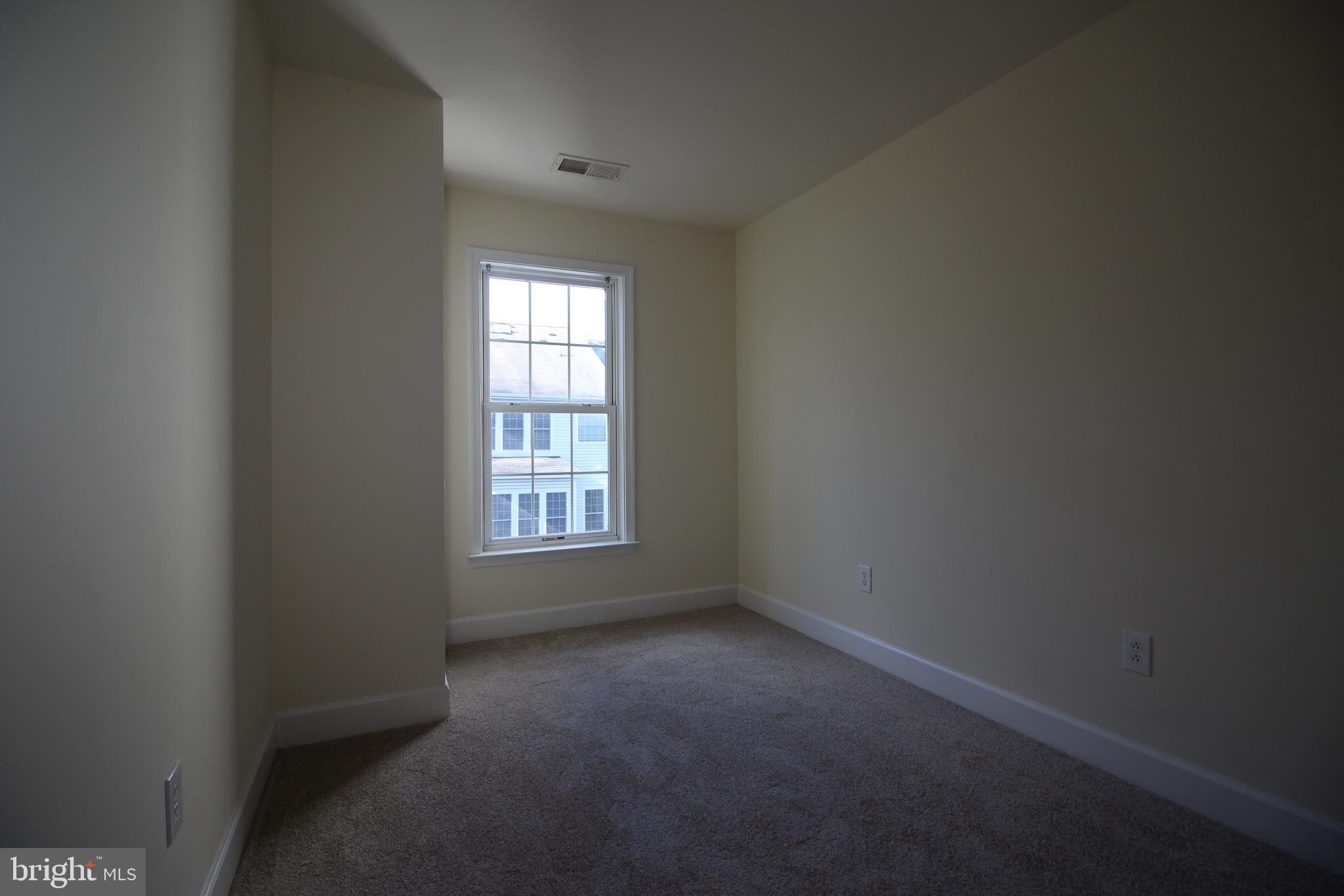 SUMMERFIELD CROSSING - Residential Lease