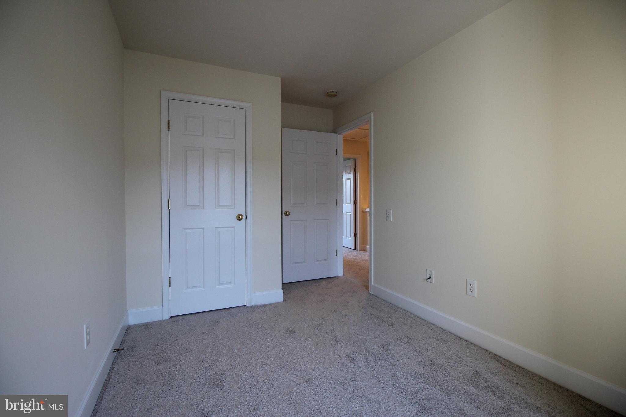 SUMMERFIELD CROSSING - Residential Lease