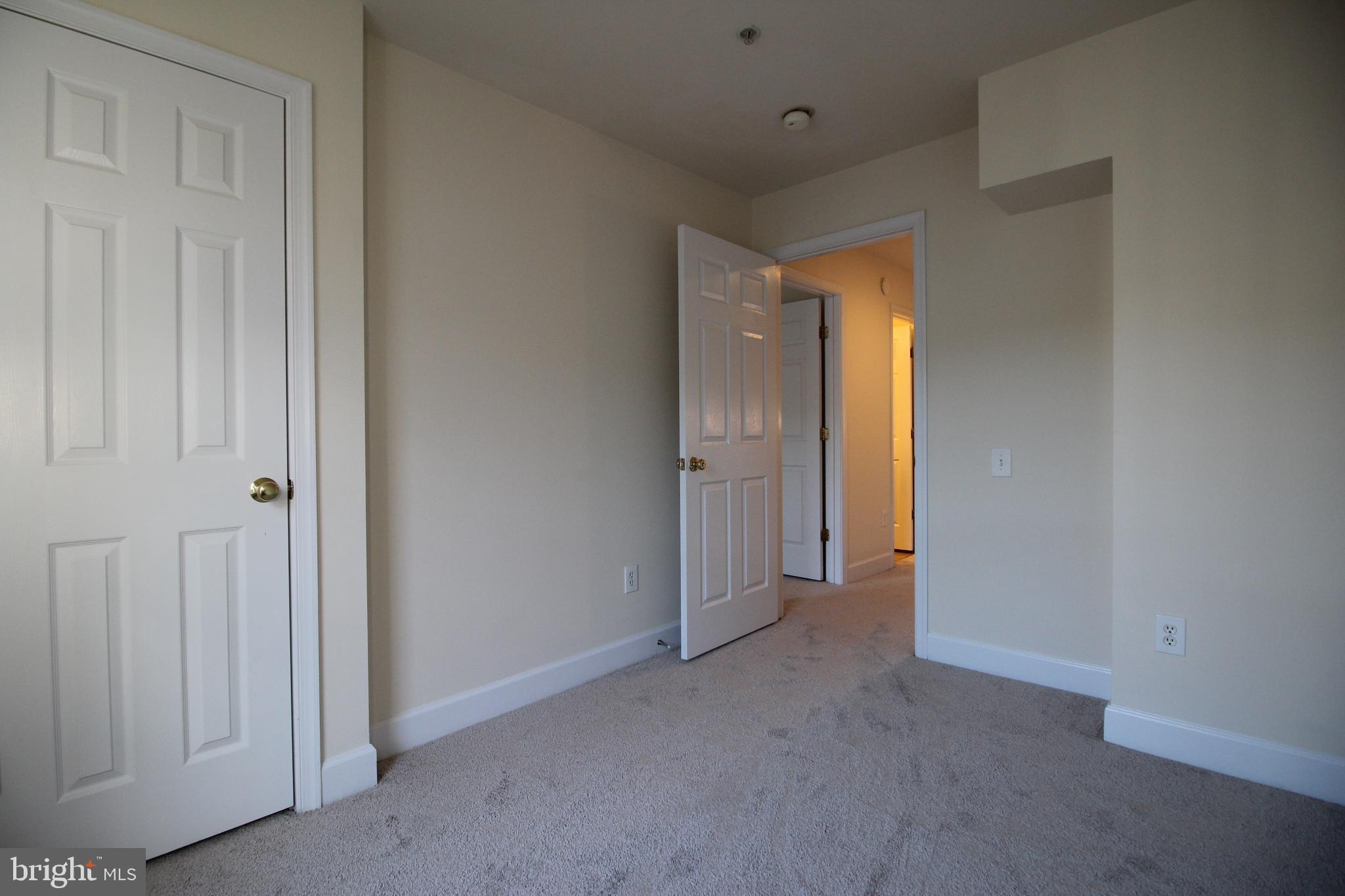 SUMMERFIELD CROSSING - Residential Lease