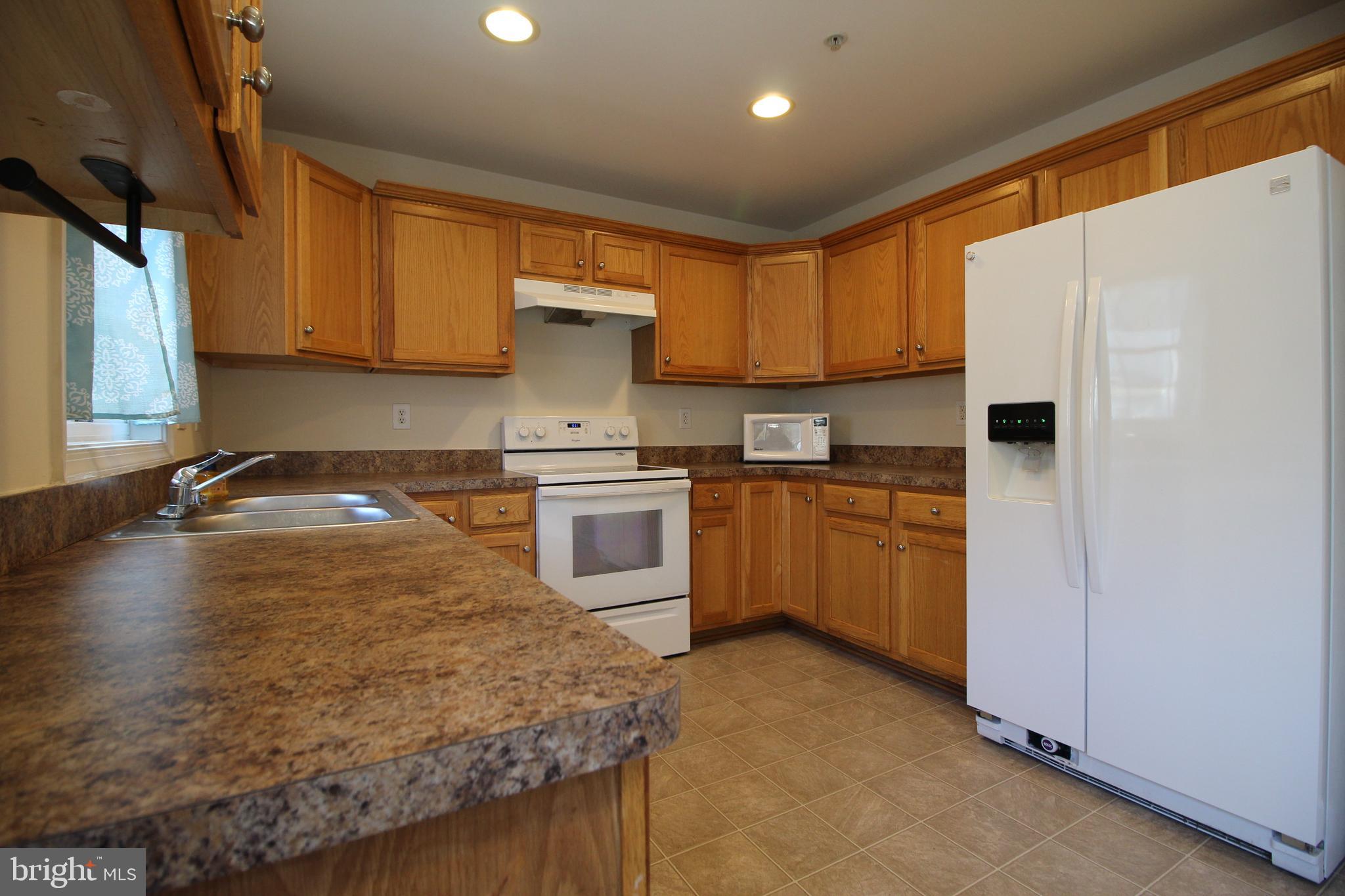 SUMMERFIELD CROSSING - Residential Lease