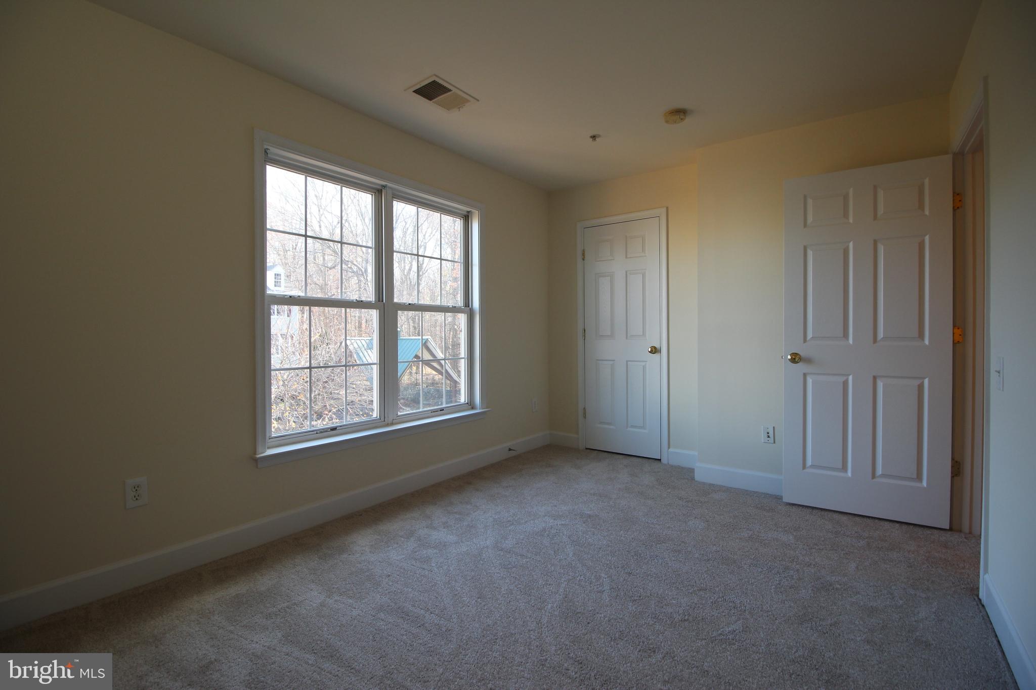 SUMMERFIELD CROSSING - Residential Lease