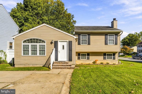 6129 DUCKETTS LN, ELKRIDGE, MD 21075 - Image e47e1510f5ca8d4a2202680e7b2bae3e/750544916