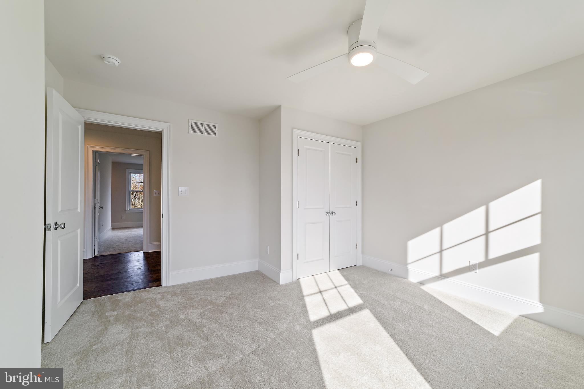 THE VILLAGES AT NORTHRIDGE - Residential