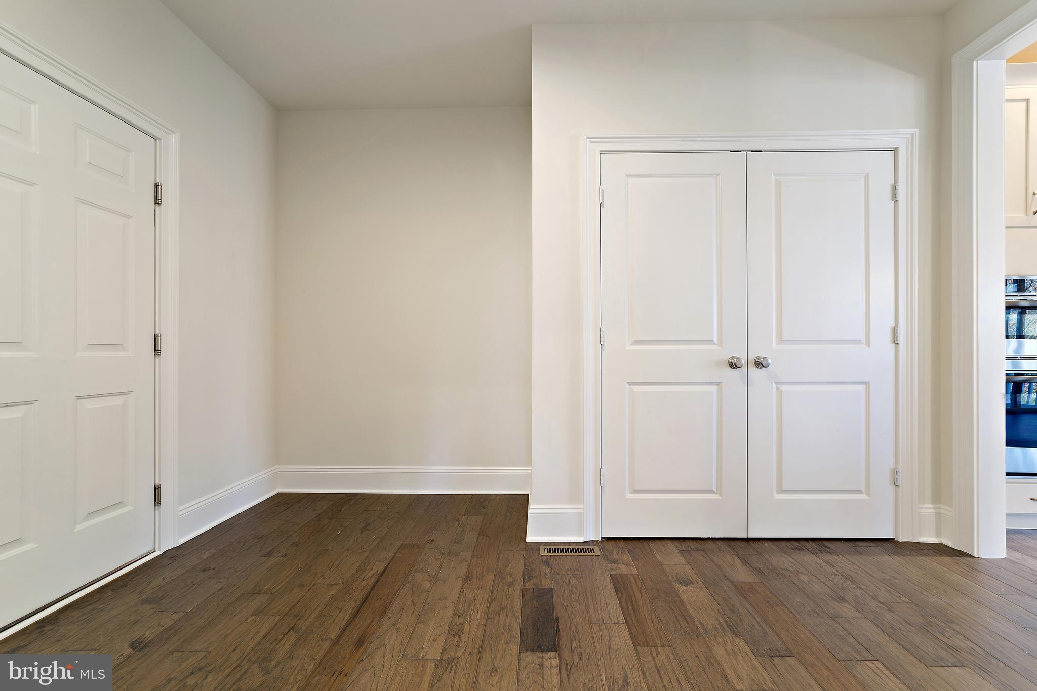 THE VILLAGES AT NORTHRIDGE - Residential