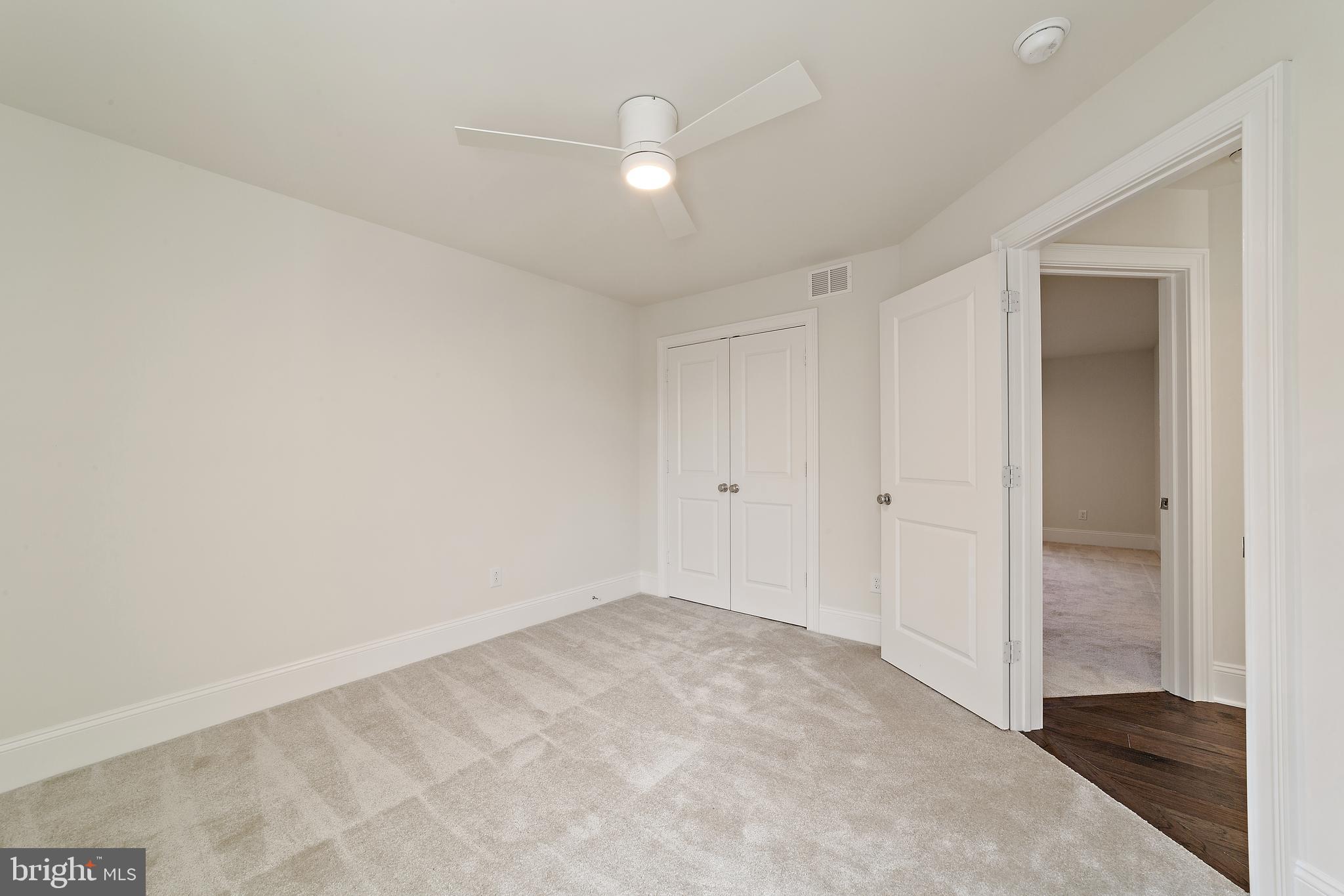 THE VILLAGES AT NORTHRIDGE - Residential