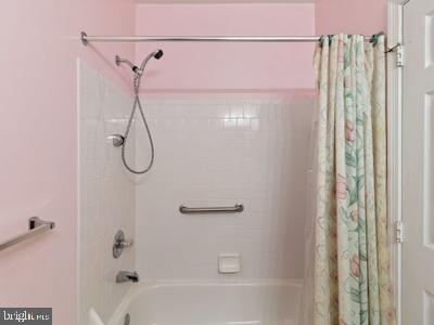 SYCAMORE MEWS - Residential