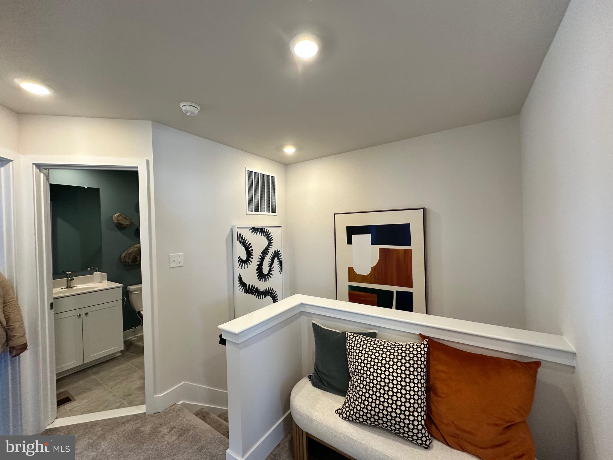 ST CHARLES - Residential